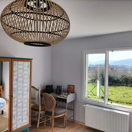 Agreable Chambre Meublee, Vue Sur La Vallee De L'Auxois Villy-en-Auxois Exterior foto