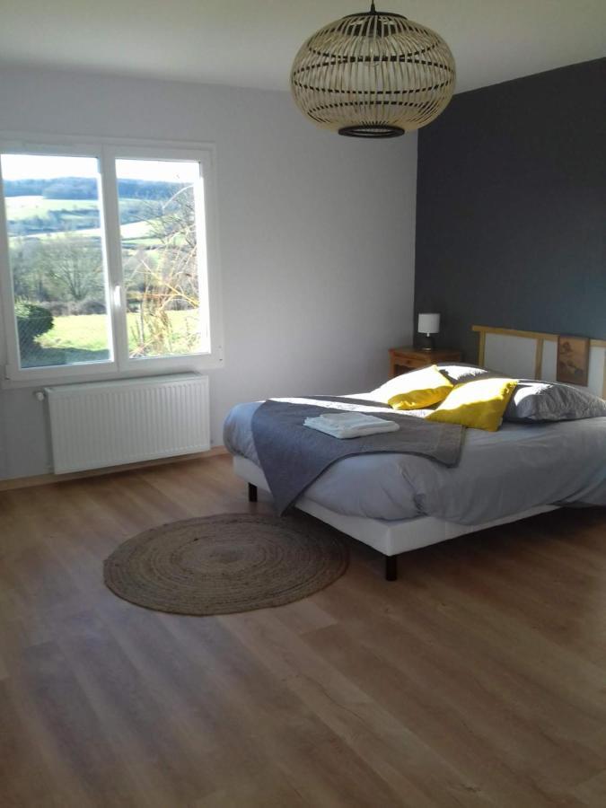 Agreable Chambre Meublee, Vue Sur La Vallee De L'Auxois Villy-en-Auxois Exterior foto